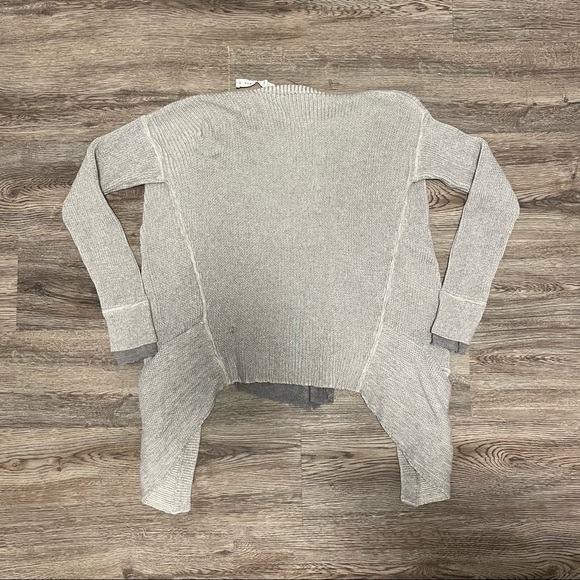 Lululemon Gray Vestigan - Picture 8 of 8